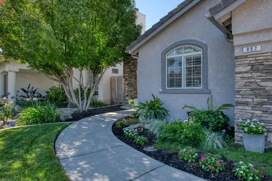 892 Fedora Avenue, Clovis, CA 93612 - #2