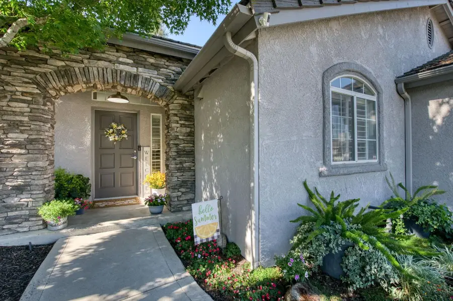 892 Fedora Avenue, Clovis, CA 93612 - #3