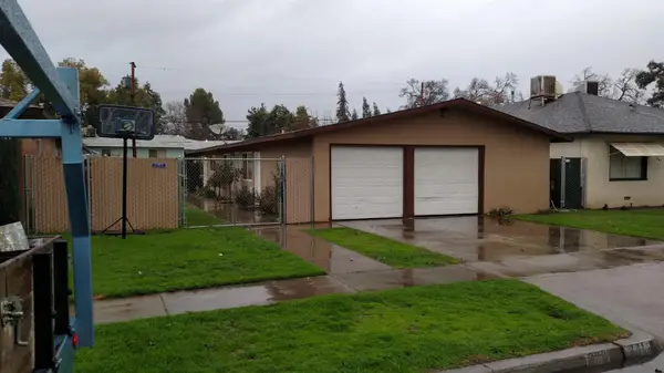 339 E Garland Avenue, Fresno, CA 93704