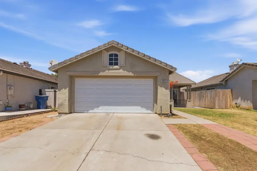 5642 W Donner Avenue, Fresno, CA 93722 - #3
