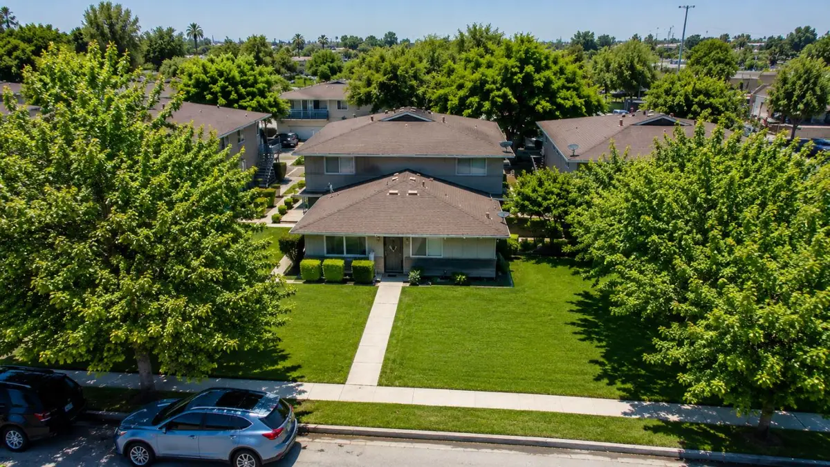 4989 N Holt Avenue #103, Fresno, CA 93705 - #1