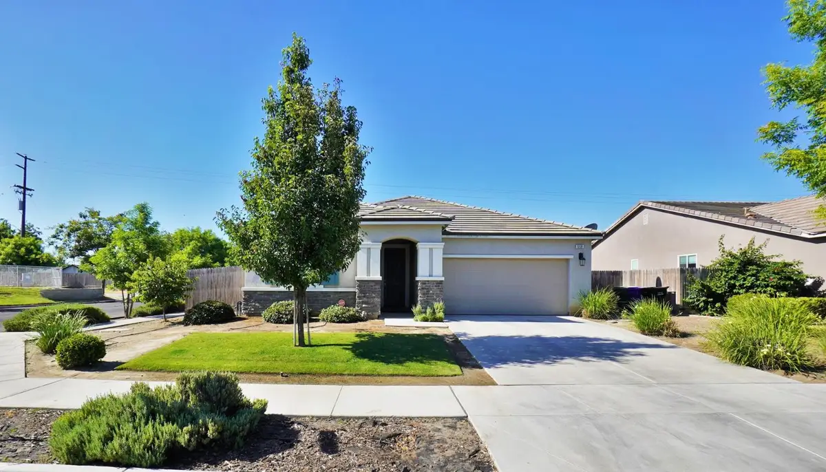 559 Ivory Street, Lemoore, CA 93245 - #1