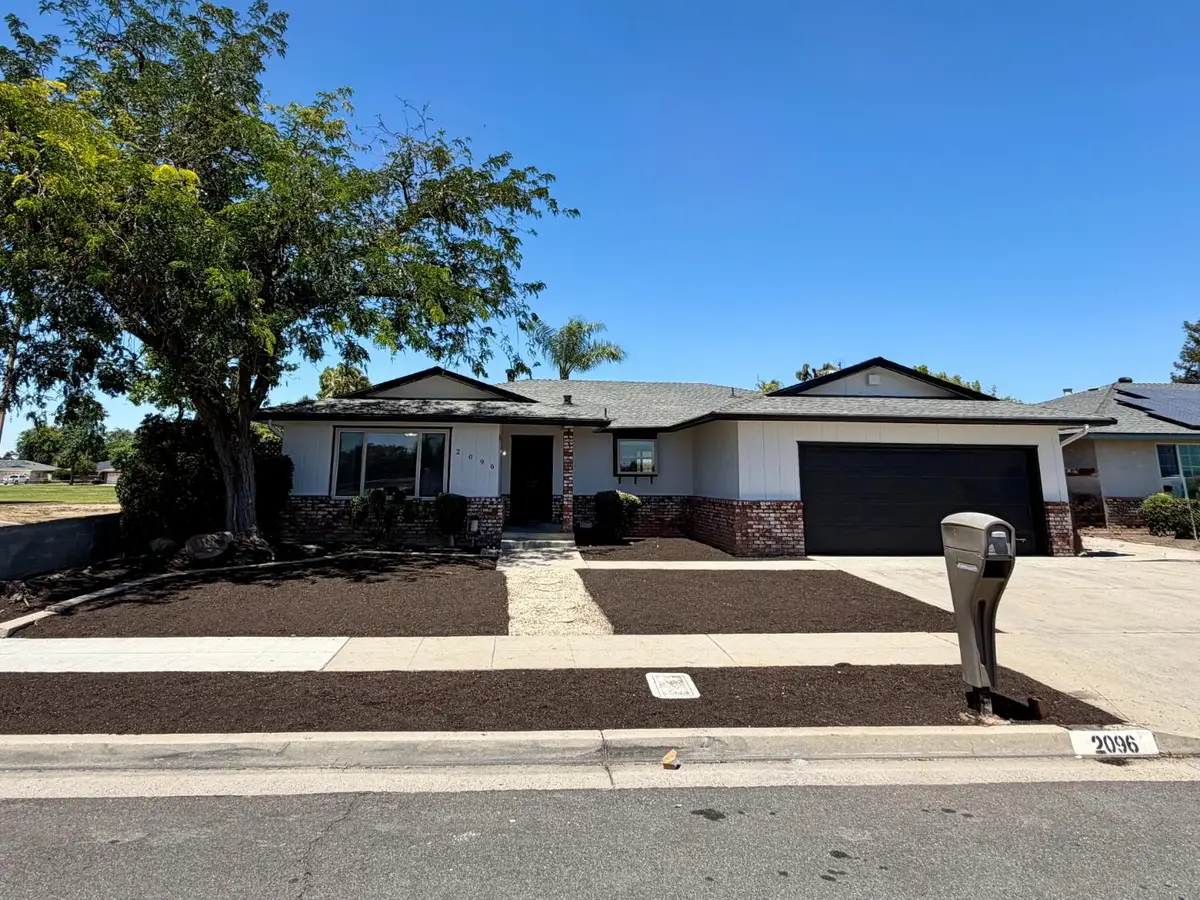 2096 E Sierra Avenue, Fresno, CA 93710 - #1
