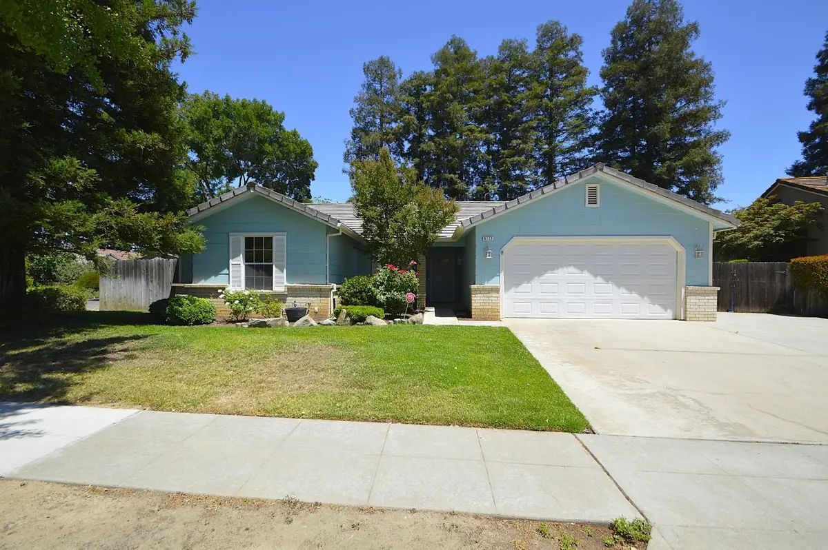 6112 N Tamera Avenue, Fresno, CA 93711 - #1