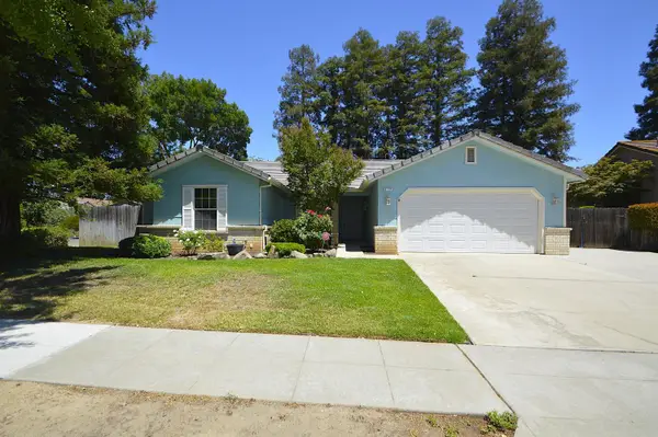 6112 N Tamera Avenue, Fresno, CA 93711