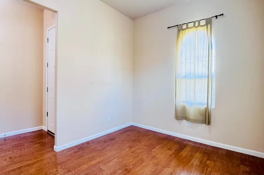 10639 N Dearing Avenue, Fresno, CA 93730 - #3