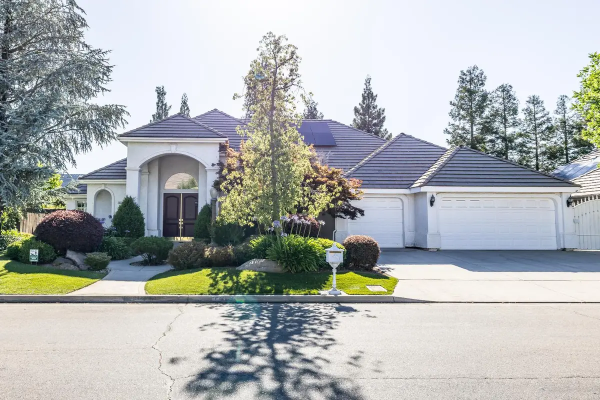 10235 N Rowell Avenue, Fresno, CA 93730 - #1