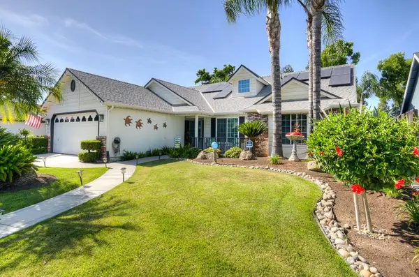 1854 E Brandywine Lane, Fresno, CA 93720