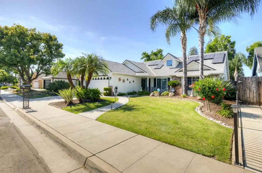 1854 E Brandywine Lane, Fresno, CA 93720 - #3