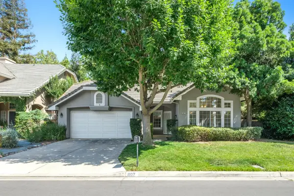 807 E Brighton Lane, Fresno, CA 93720