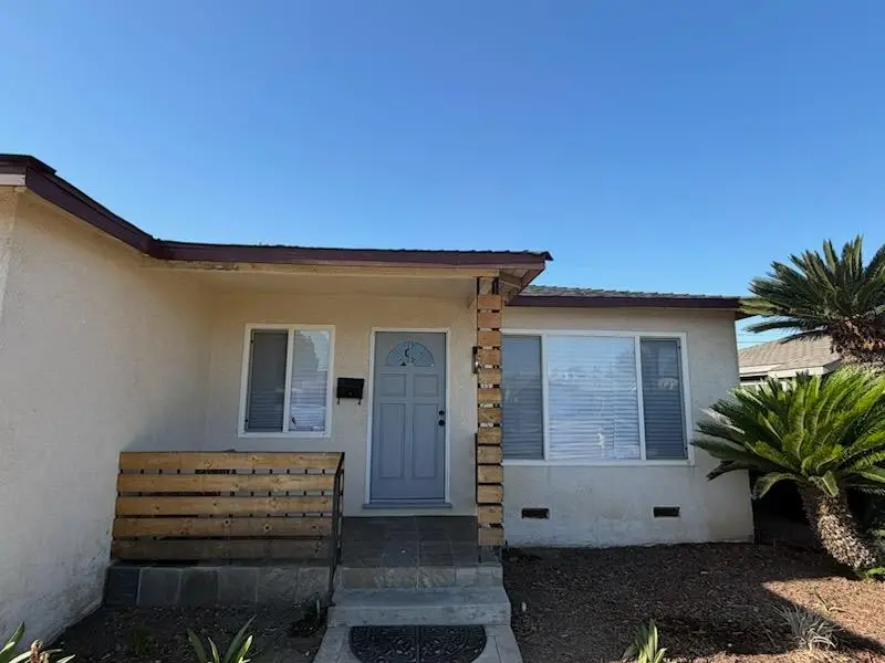 2203 Dennis Drive, Selma, CA 93662 - #1