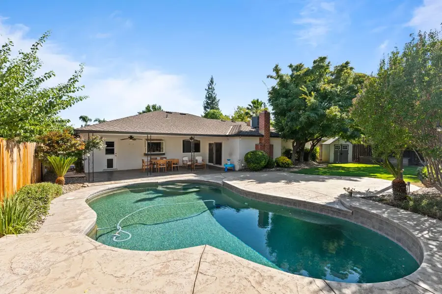 1324 W Fremont Avenue, Fresno, CA 93711 - #3