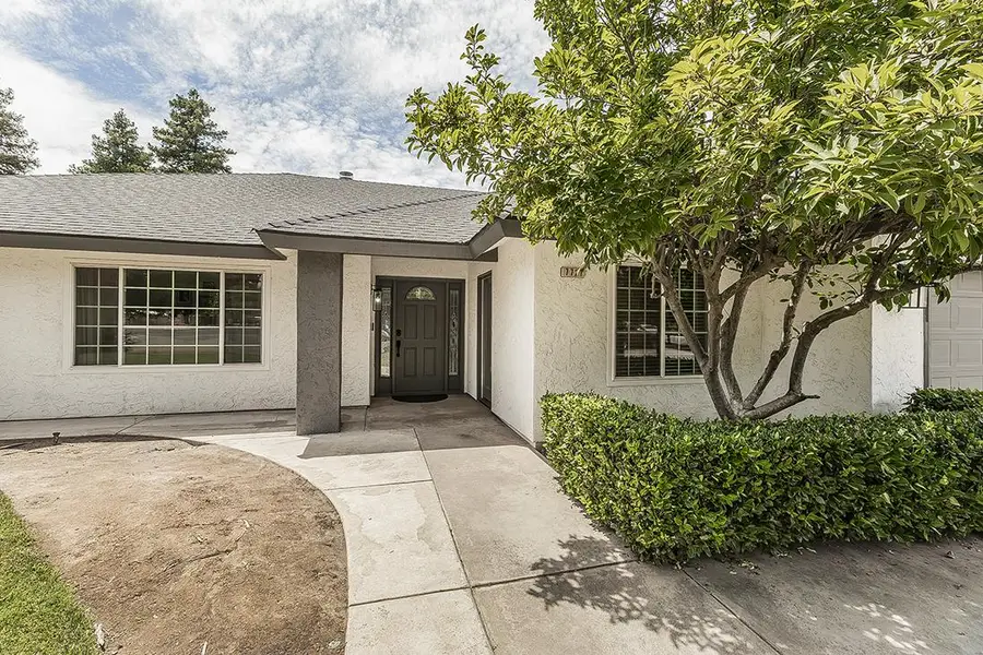 7721 N Cedar Avenue, Fresno, CA 93720 - #3