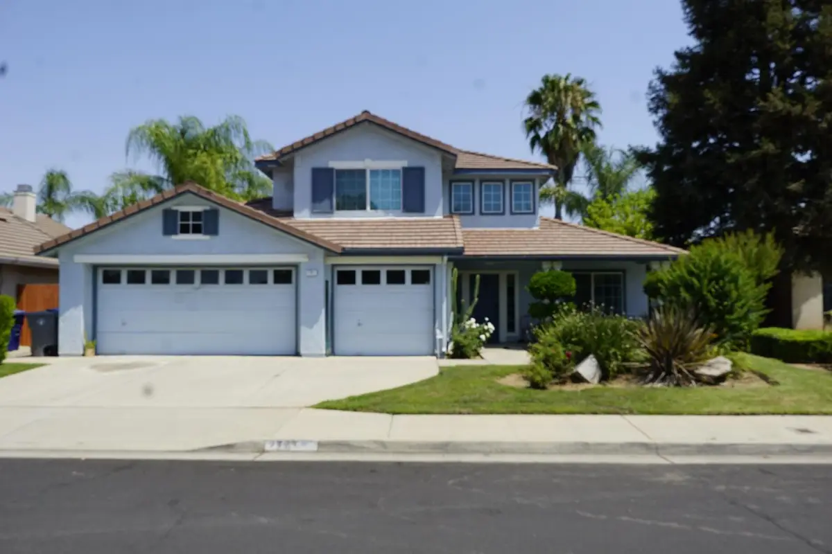 2741 Fremont Avenue, Clovis, CA 93611 - #1