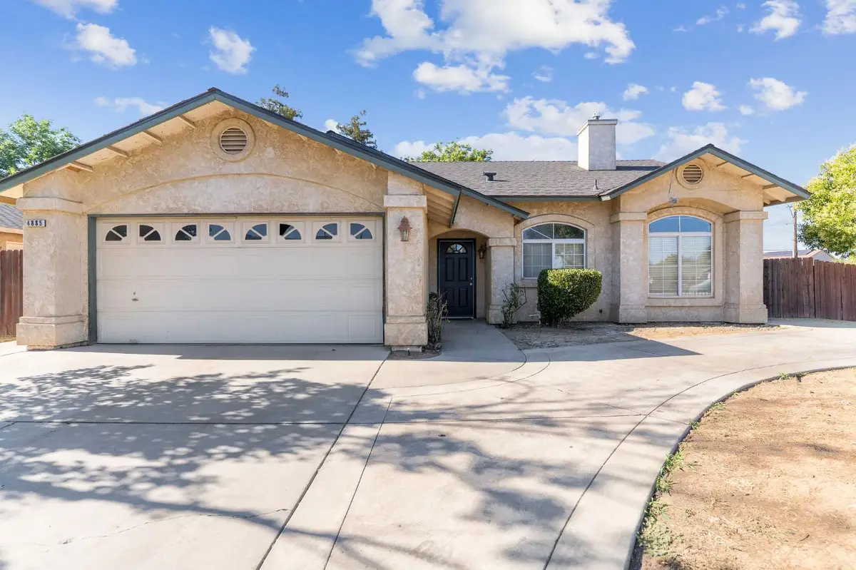 4885 E Edna Avenue, Fresno, CA 93725 - #1