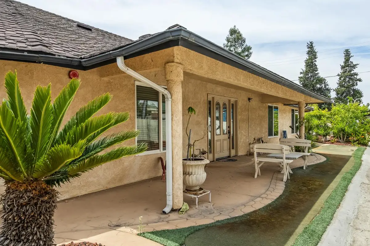 4924 N Arthur Avenue, Fresno, CA 93705 - #1