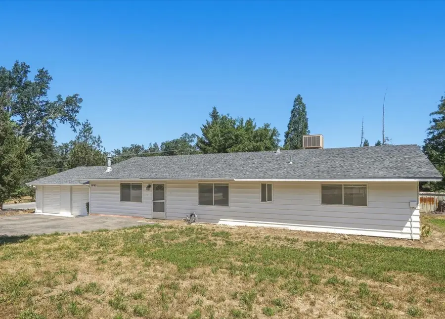 39785 Pine Ridge Road, Oakhurst, CA 93644 - #2