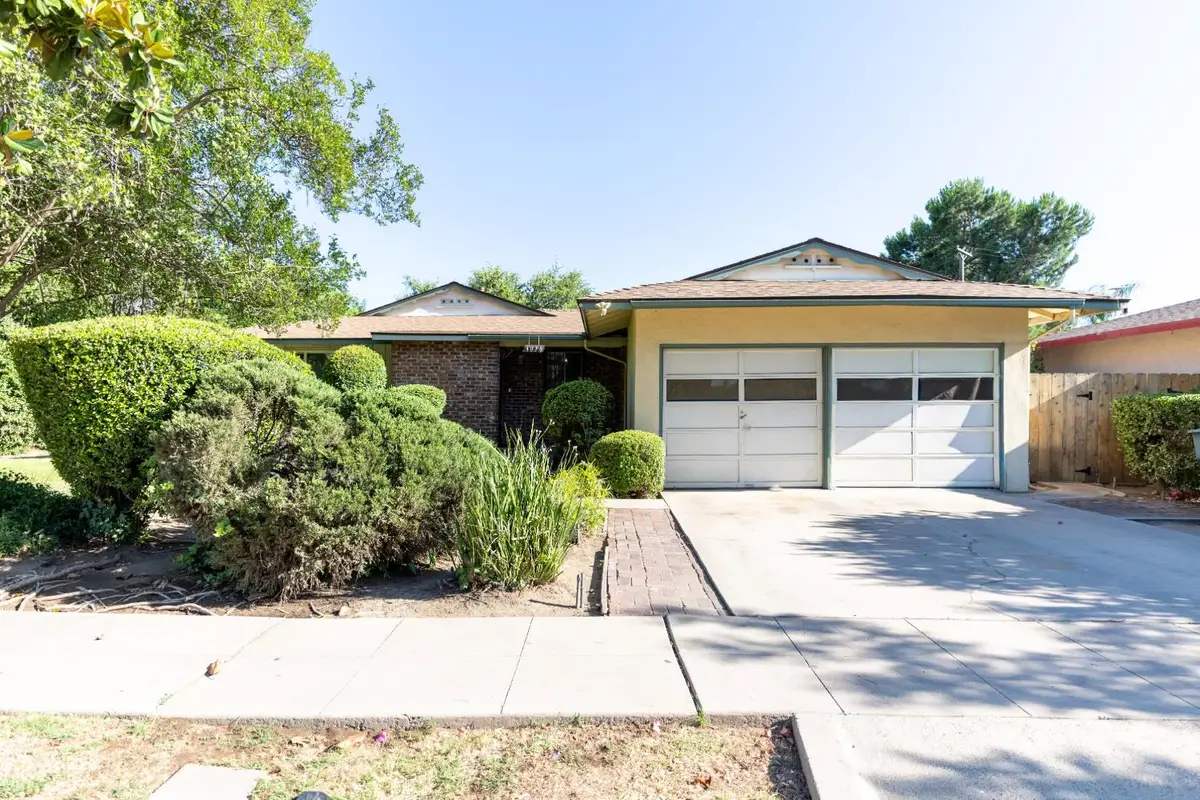 4036 E Gettysburg Avenue, Fresno, CA 93726 - #1