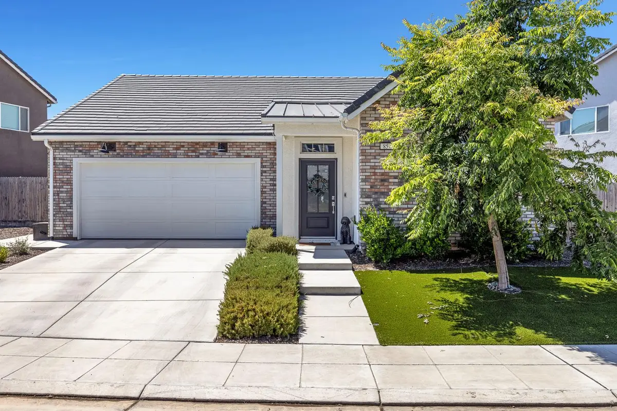 854 Blue Oak Lane W, Madera, CA 93636 - #1