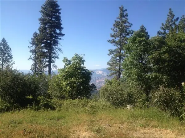 0 E Trimmer Springs Rd, Sanger, CA 93657