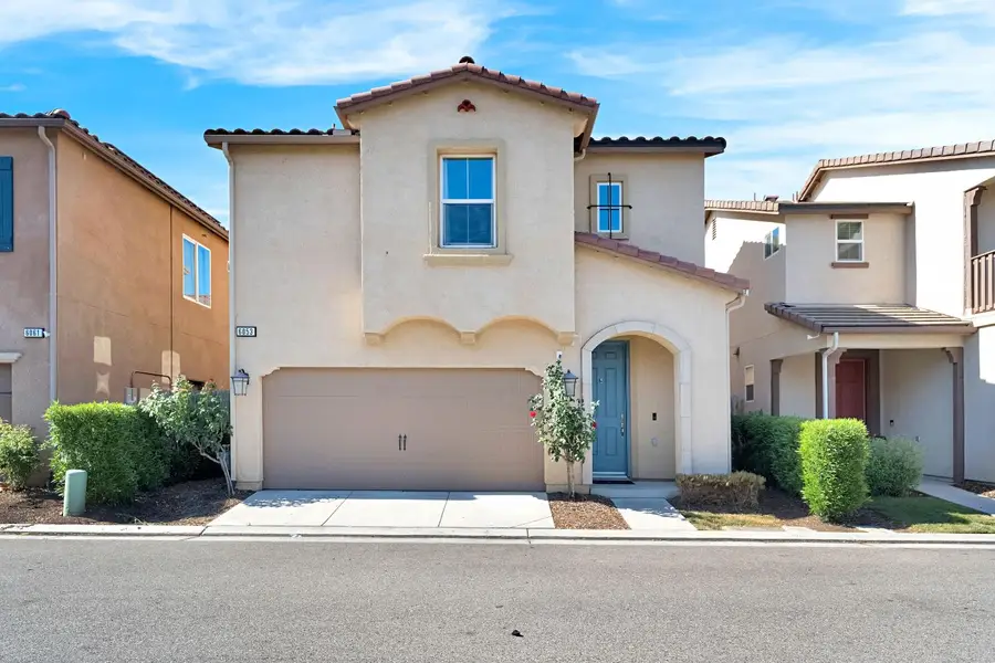 6053 E Brick Drive, Fresno, CA 93727 - #2
