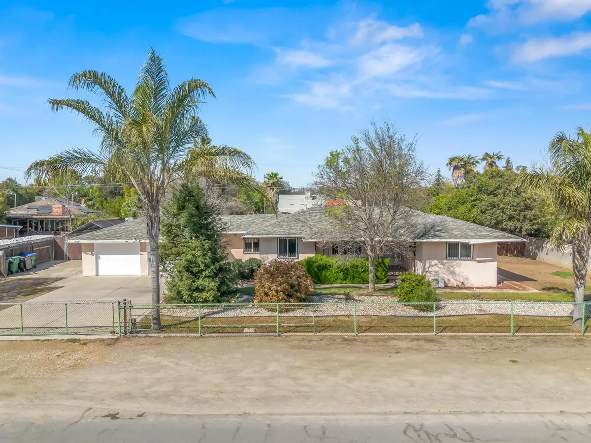 5017 E Washington Avenue, Fresno, CA 93727 - #1