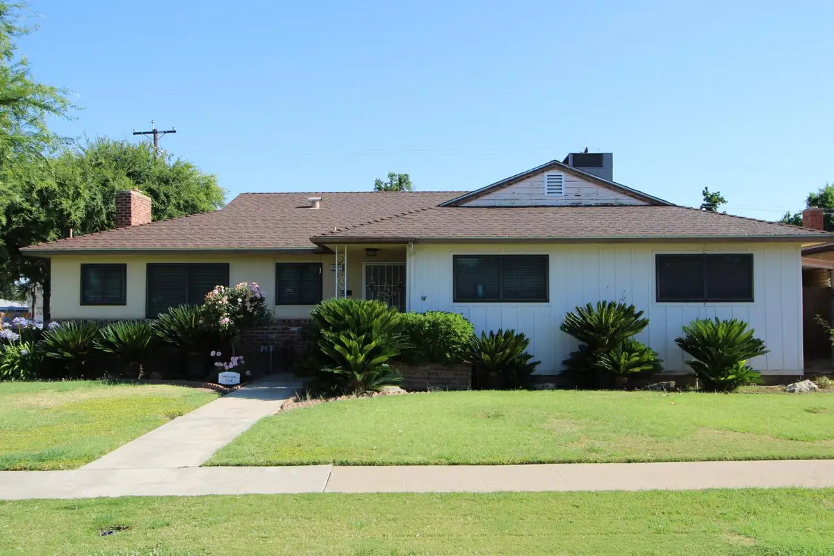 3907 E Acacia Avenue, Fresno, CA 93726 - #1