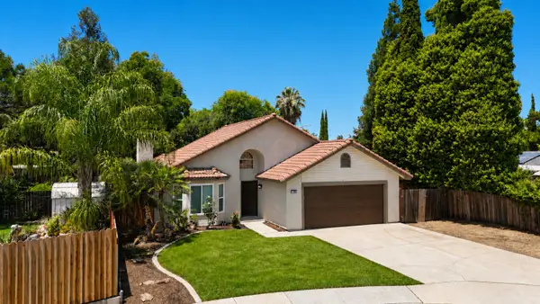 126 Kelly, Clovis, CA 93611