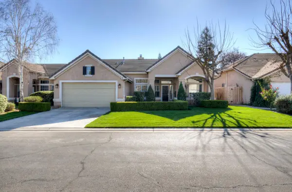 4611 W Rio Bravo Drive, Fresno, CA 93722