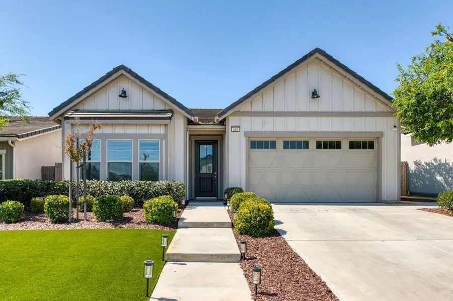 616 Expedition Way, Madera, CA 93636 - #3
