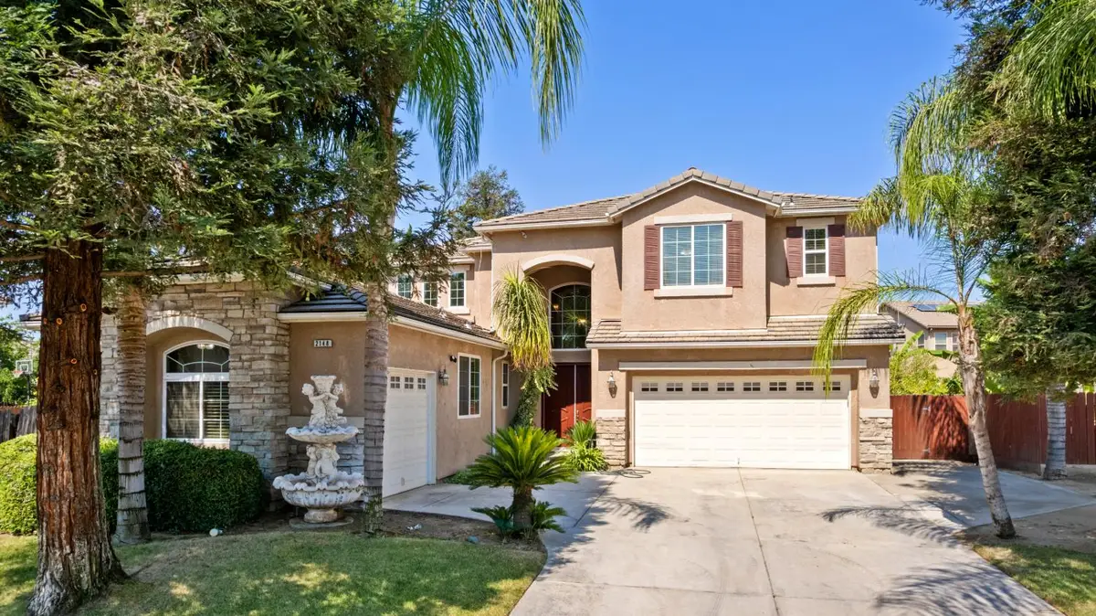 2148 S Purdue Avenue, Fresno, CA 93727 - #1