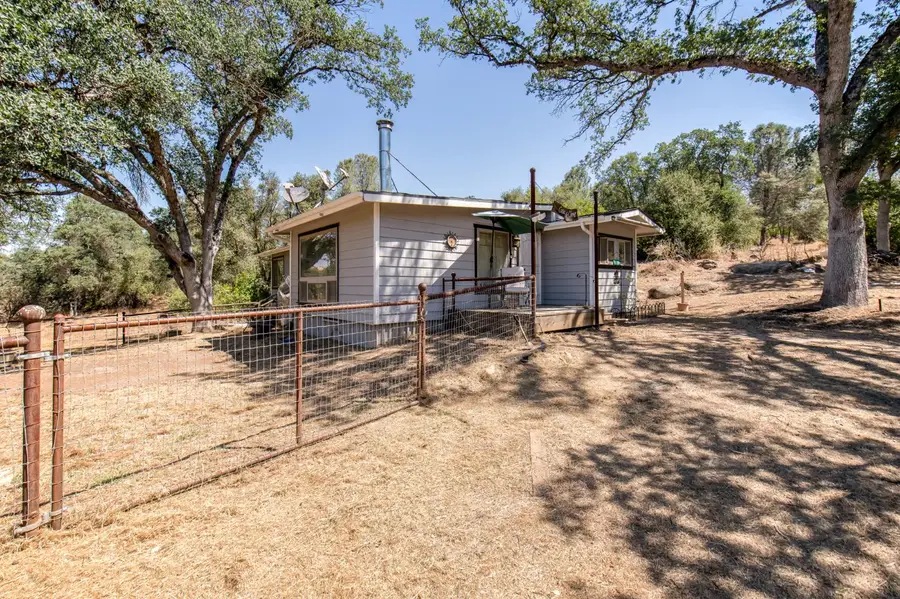 4489 Varain Road, Mariposa, CA 95338 - #3