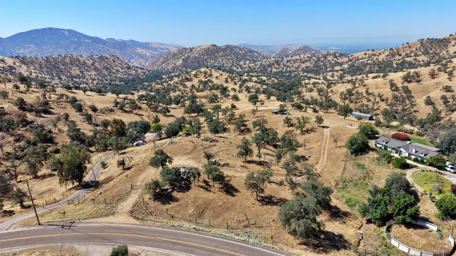1 Apn# 185-350-49s Rd, Yokuts Valley, CA 93675 - #3