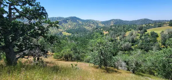 1 Lazy L Summit Lane, Coarsegold, CA 93614