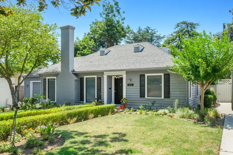 316 E Brown Avenue, Fresno, CA 93704 - #3