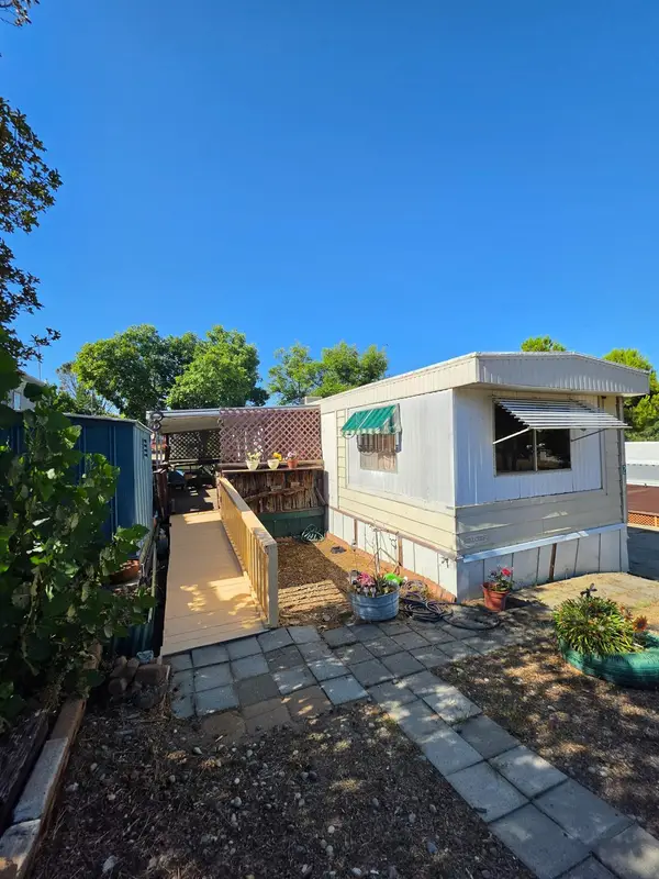 33751 Powerhouse Rd #02, Auberry, CA 93602