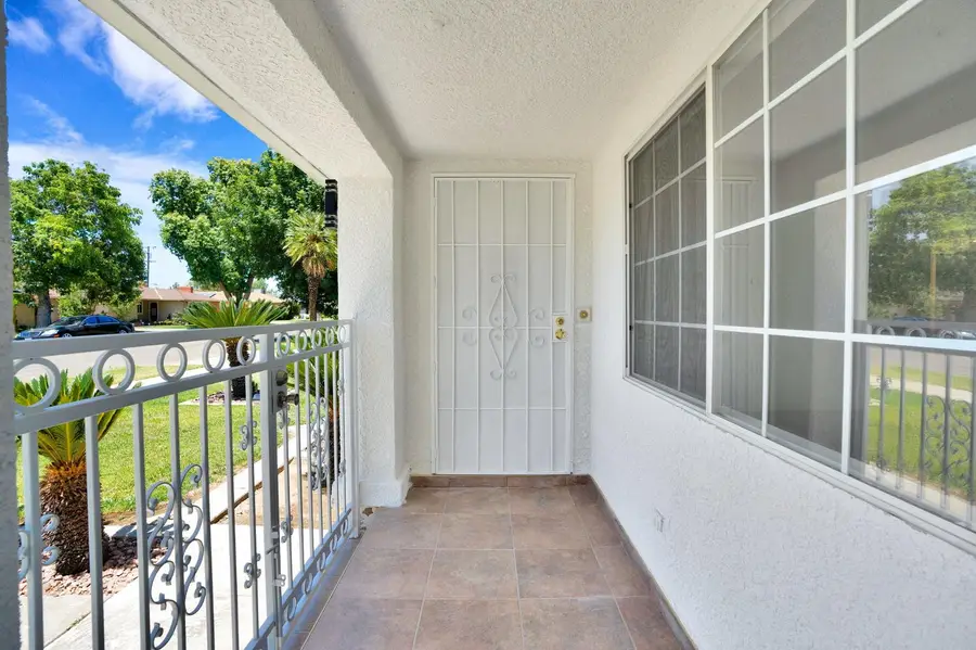3678 N Thesta Street, Fresno, CA 93726 - #3