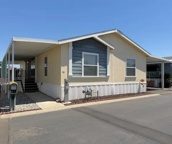 860 E Grangeville Boulevard #SP 92, Hanford, CA 93230