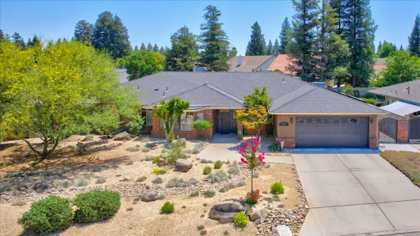 3733 W Wathen Avenue, Fresno, CA 93711