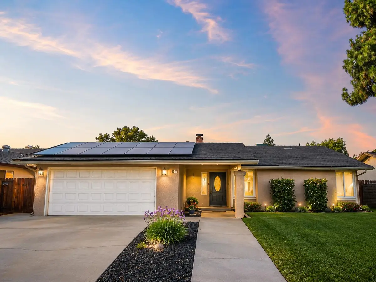 1517 Lincoln, Clovis, CA 93611 - #1