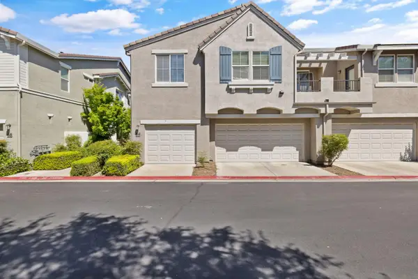 2117 Boccioni Lane, Clovis, CA 93611