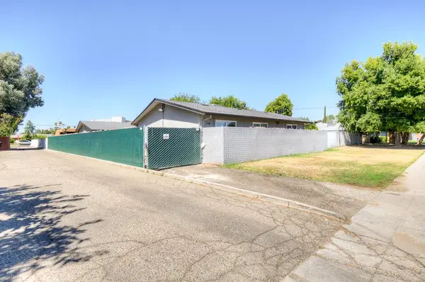 4563 E Sierra Madre Avenue, Fresno, CA 93726