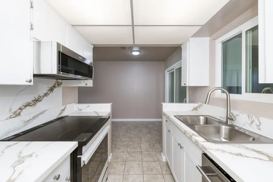 5118 E Ashlan Avenue #102, Fresno, CA 93727 - #2