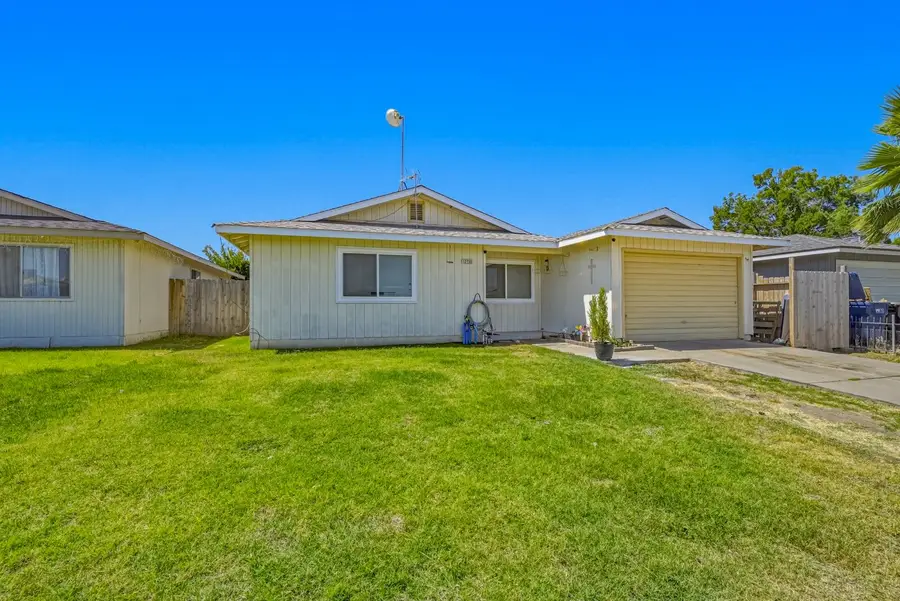 12733 Washington Avenue, Le Grand, CA 95333 - #3