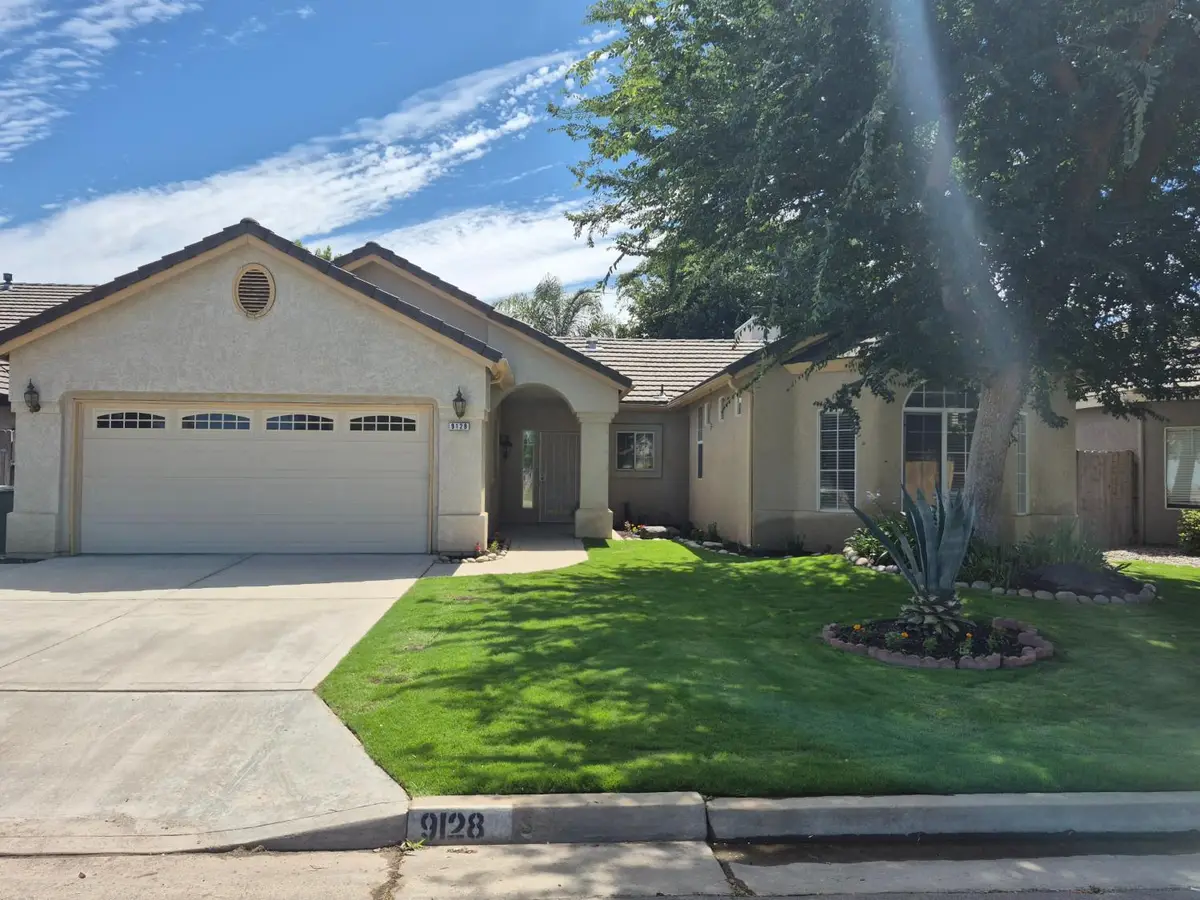 9128 N Recreation Avenue, Fresno, CA 93720 - #1
