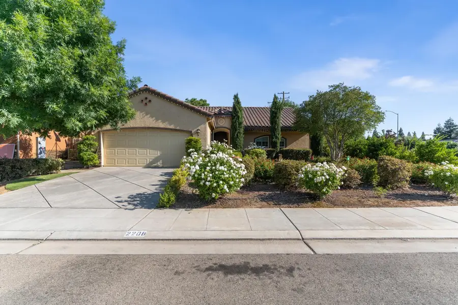 2208 Mesa, Clovis, CA 93611 - #2