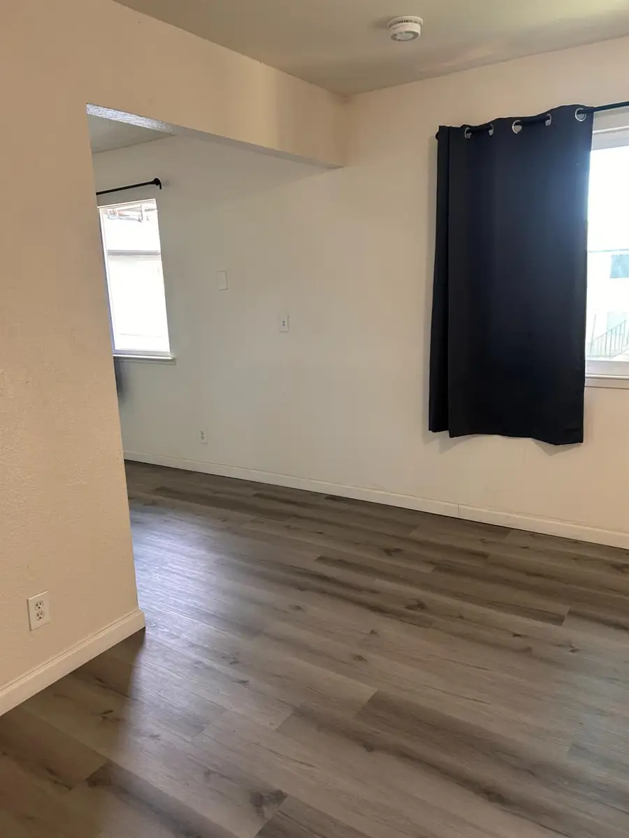 475 N Manila Avenue #202, Fresno, CA 93727 - #2