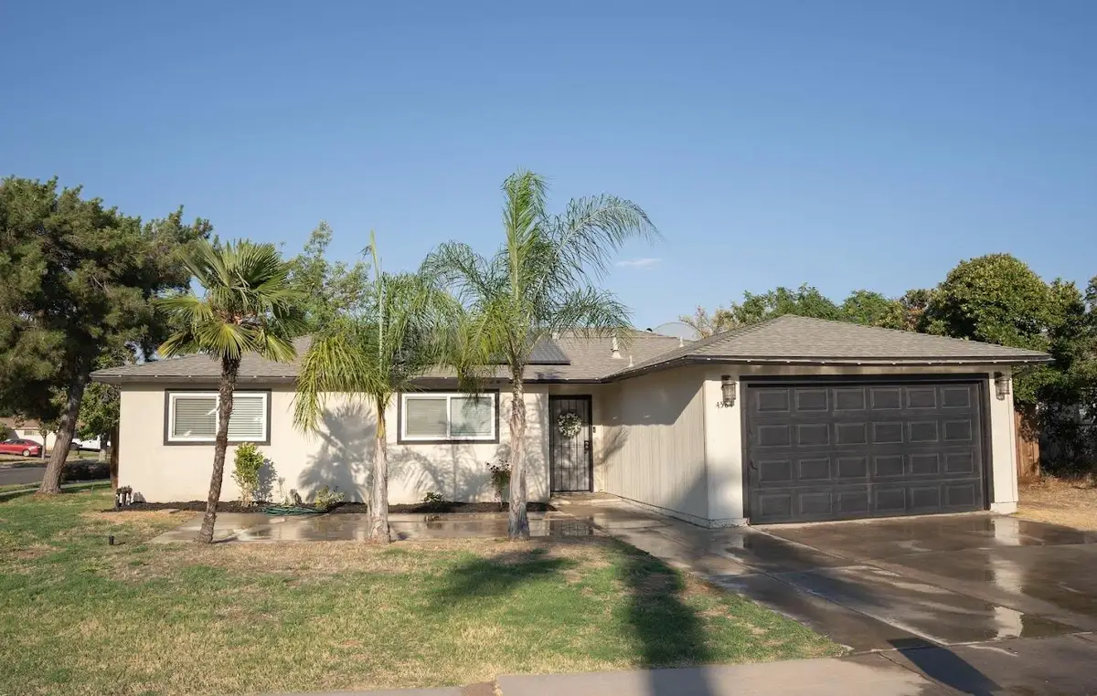 4584 N Hulbert Avenue, Fresno, CA 93705 - #1
