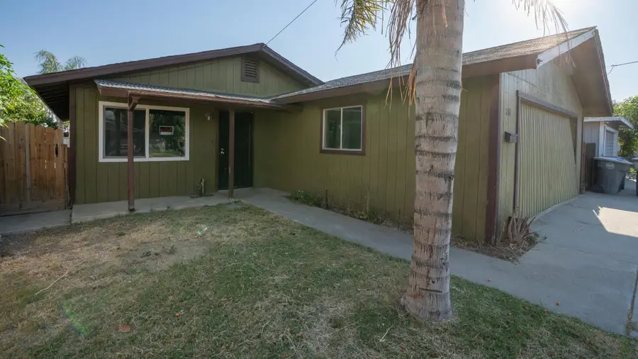 261 E Pleasant Street, Coalinga, CA 93210 - #3