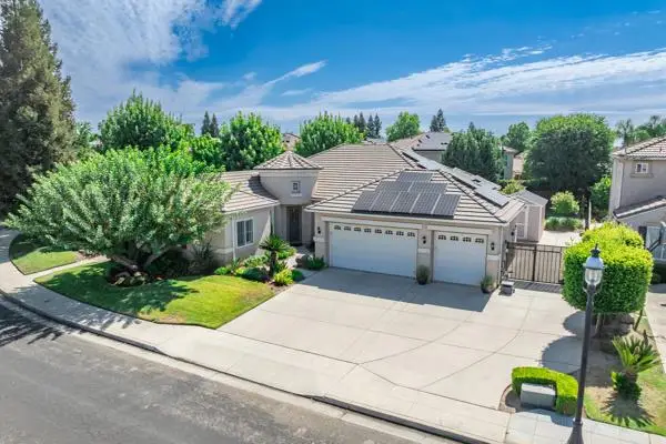 1697 N Jasmine Avenue, Clovis, CA 93619 - #1